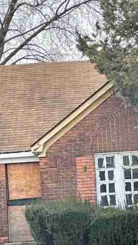 5557 Three Mile (12).jpg